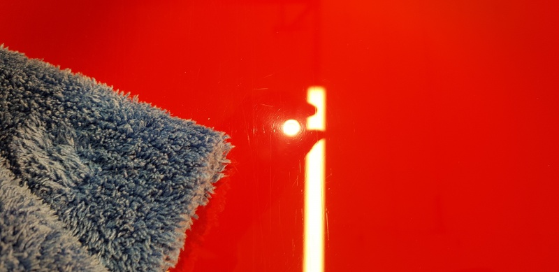 1555904199-800-x-389px-Fin sans wet.jpg
